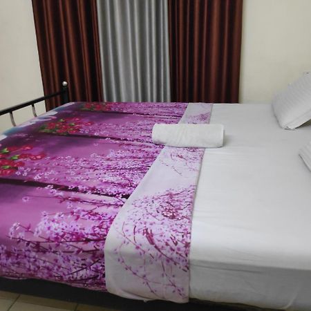 Hotel Silver Space Ernakulam Dış mekan fotoğraf