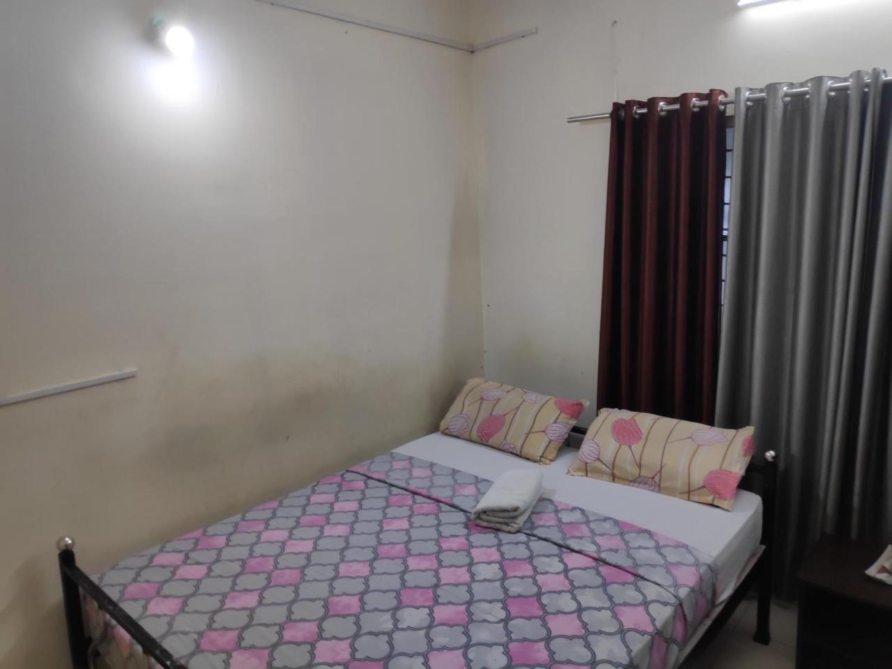 Hotel Silver Space Ernakulam Dış mekan fotoğraf
